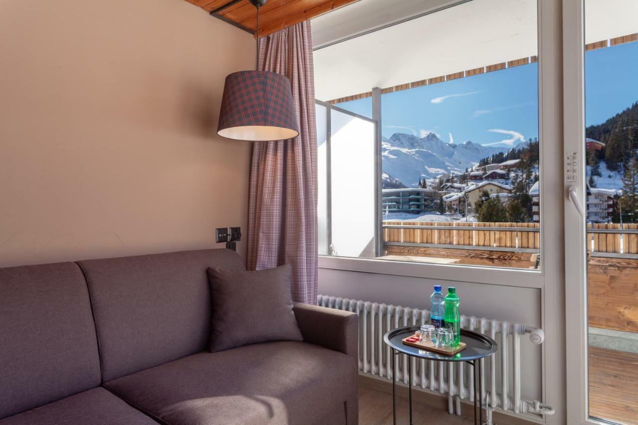 Hotel Provisorium13 アローザ エクステリア 写真